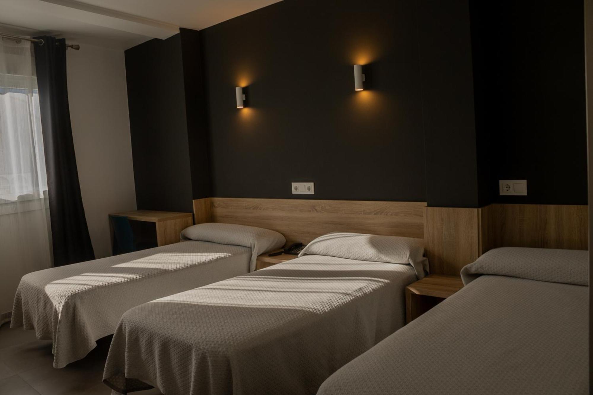 קנגס דה מוראסו Hotel Hollywood מראה חיצוני תמונה